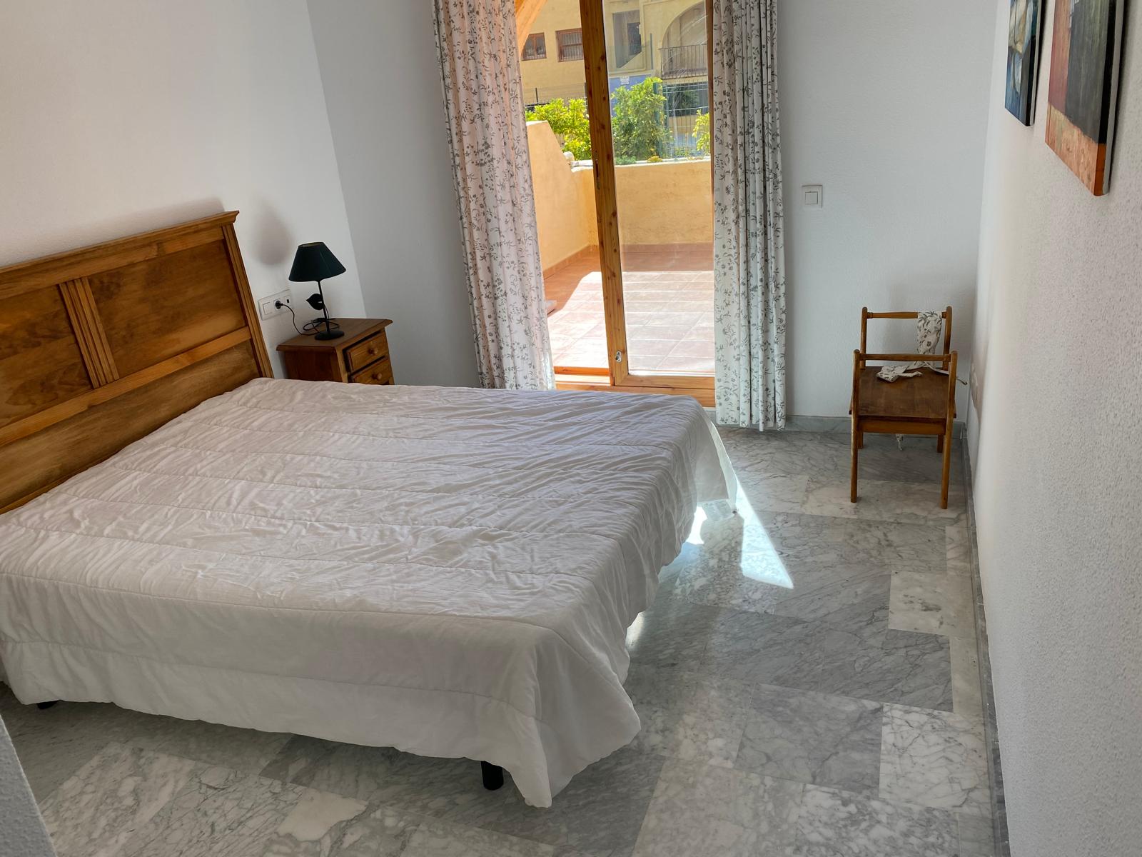 Apartamento en planta baja en el puerto deportivo de Campomanes en Altea