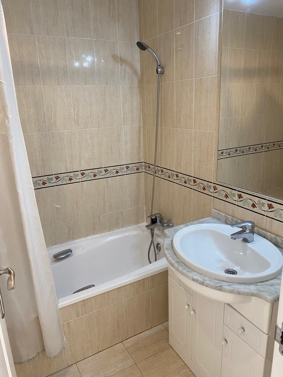 Apartamento en planta baja en el puerto deportivo de Campomanes en Altea