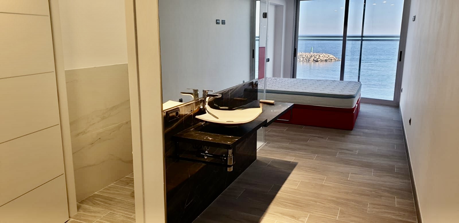 Apartamento-Duplex frente a la playa en Campomanes