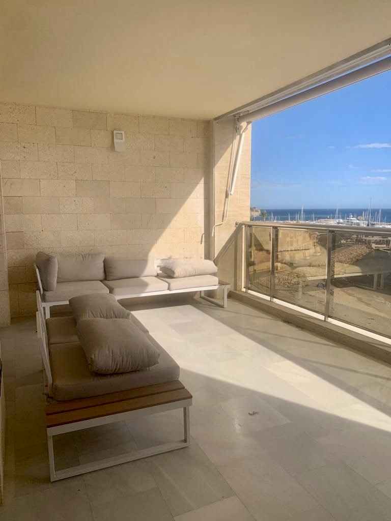 Apartamento-Duplex frente a la playa en Campomanes