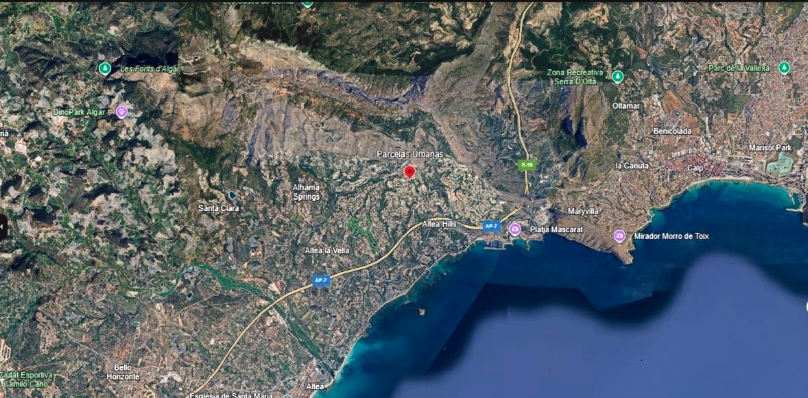 Oportunidad de adquirir la parcela urbana -P69, en la Sierra de Altea, para construir la casa de sus sueños, con vistas panorámicas