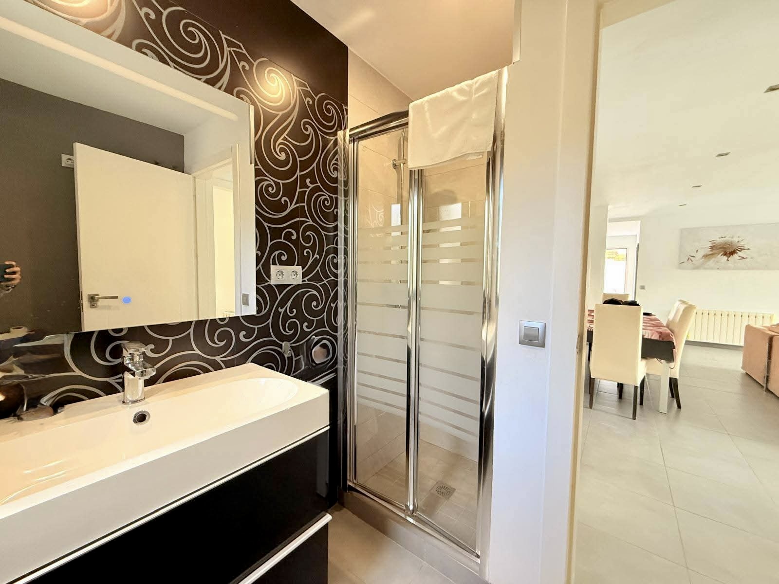 Chalet moderno de 4 dormitorios en Altea, Alicante – Venta
