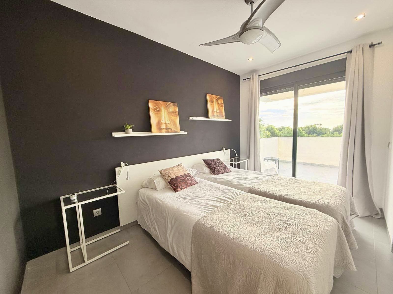 Chalet moderno de 4 dormitorios en Altea, Alicante – Venta