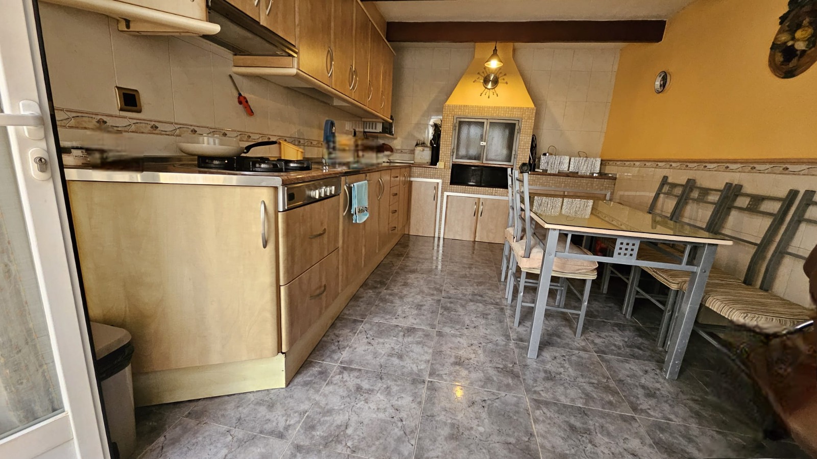 Bungalow-pareado en venta con 3 dormitorios en La Nucía, Alicante