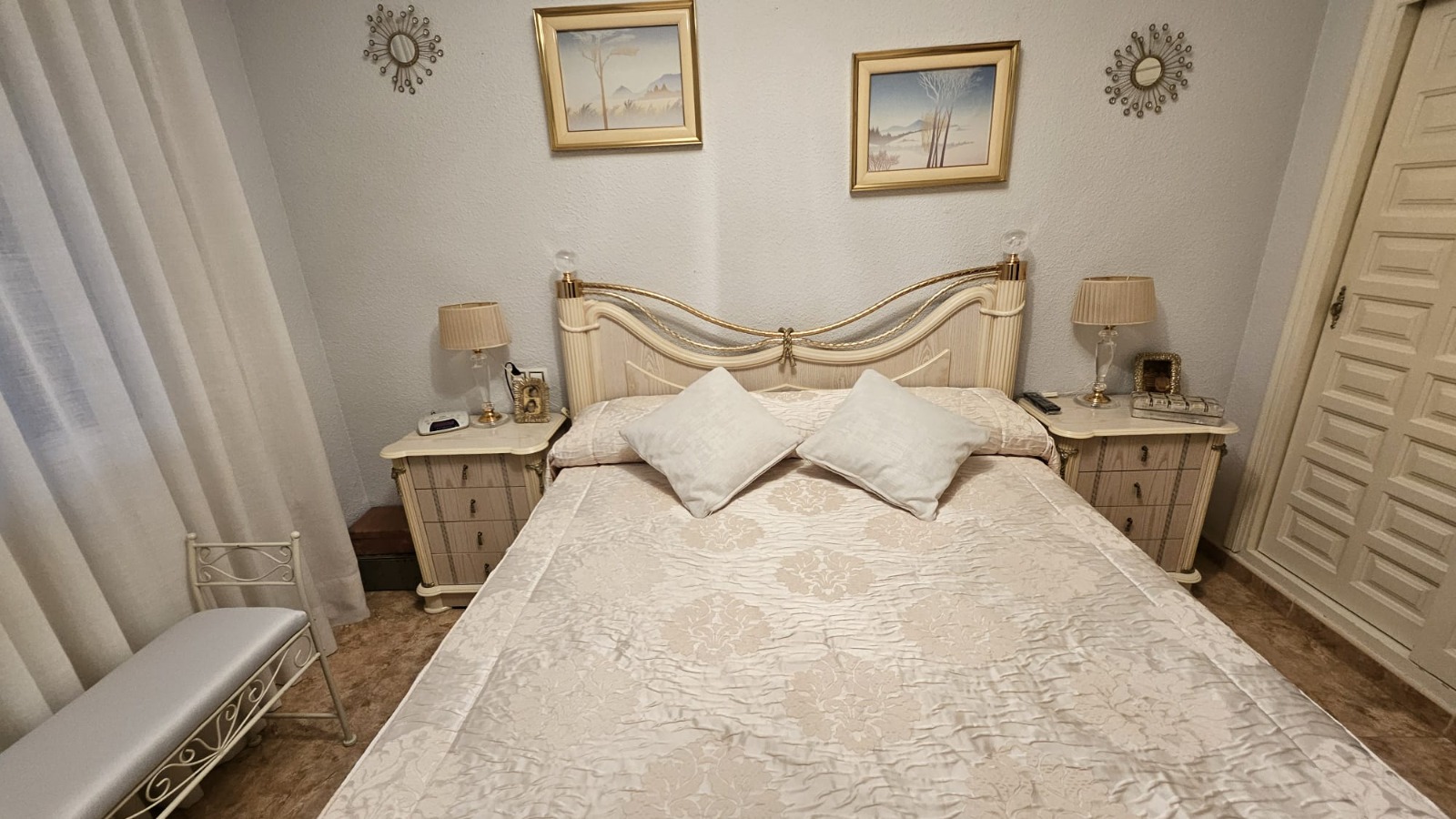 Bungalow-pareado en venta con 3 dormitorios en La Nucía, Alicante