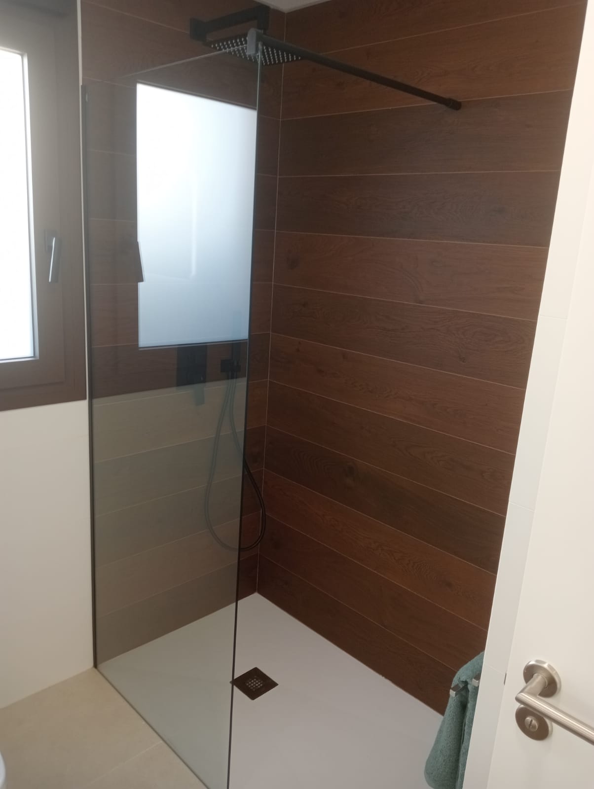 Chalets en venta con 3 dormitorios y piscina privada en Finestrat