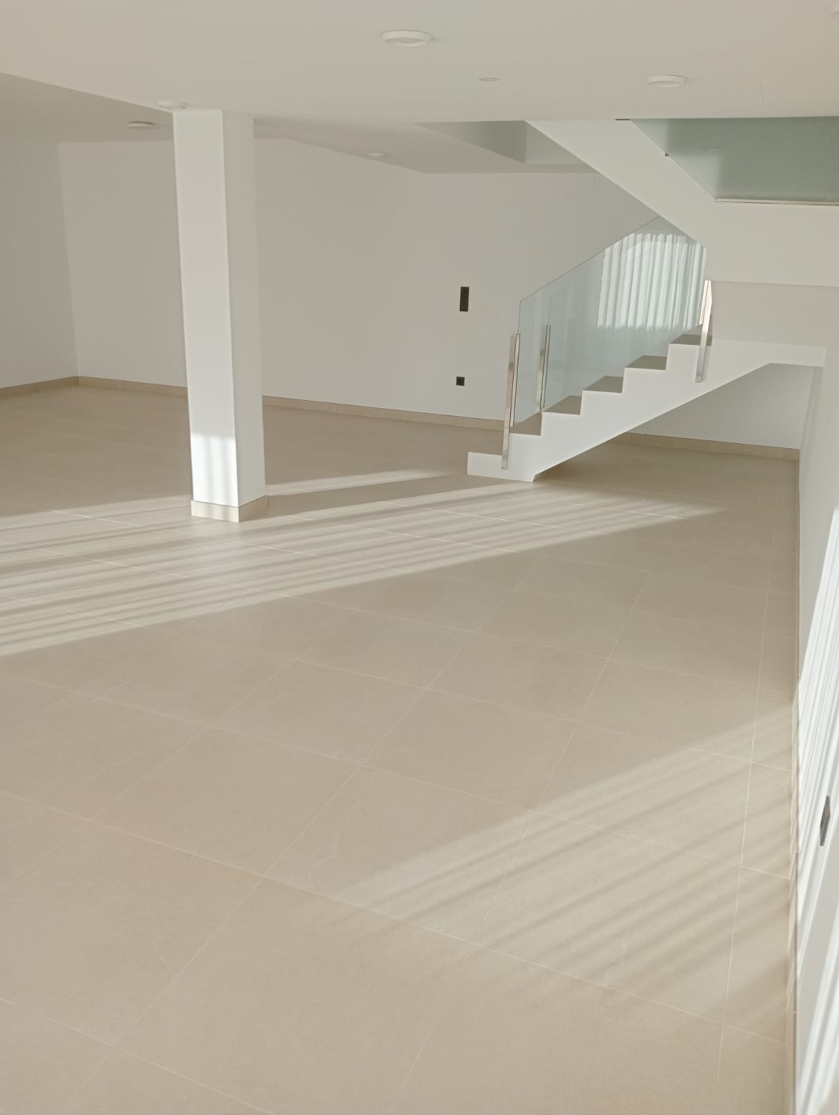 Chalets en venta con 3 dormitorios y piscina privada en Finestrat
