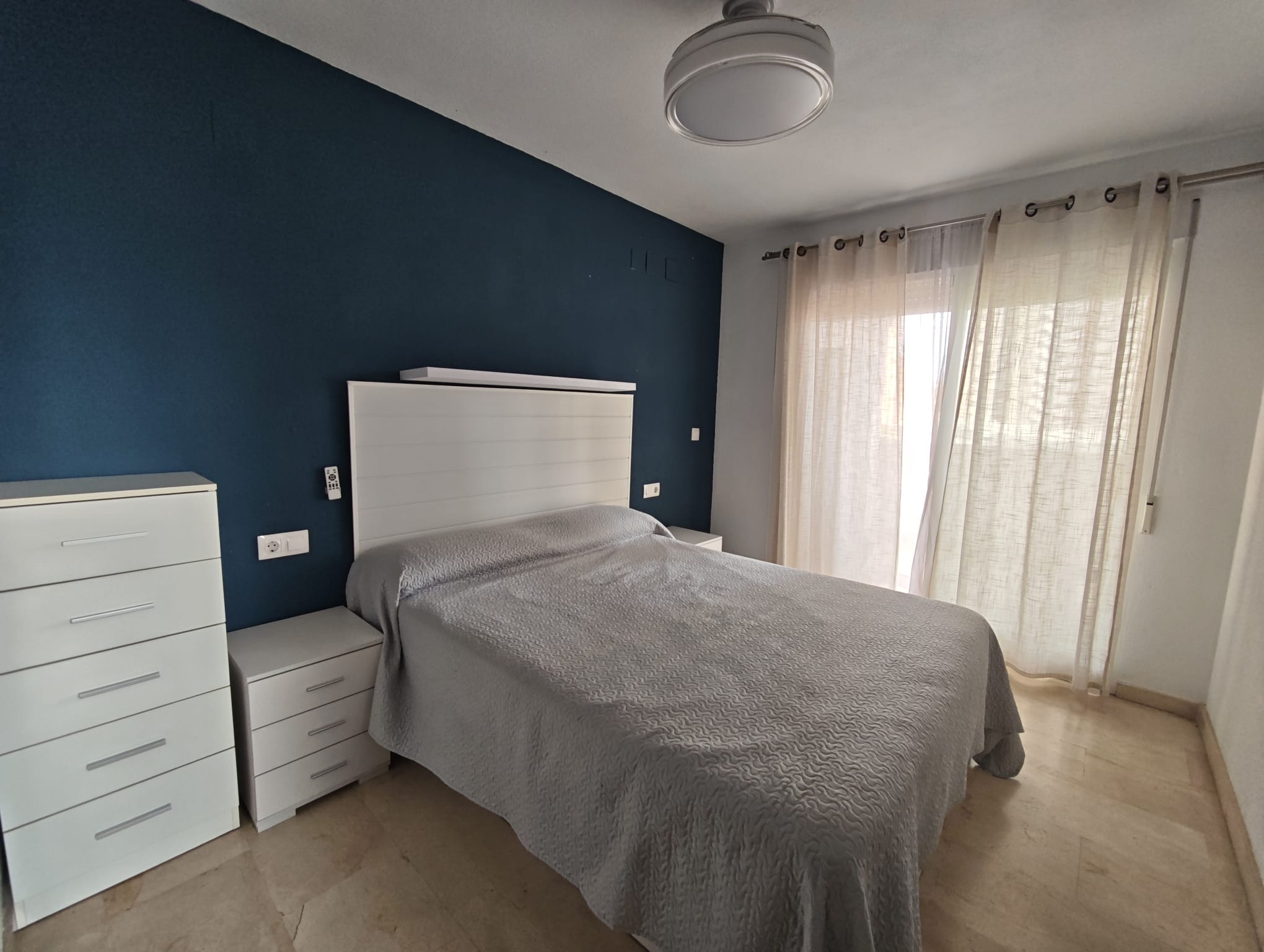 Apartamento en venta de 3 habitaciones en barrio del Hotel Bali, Benidorm