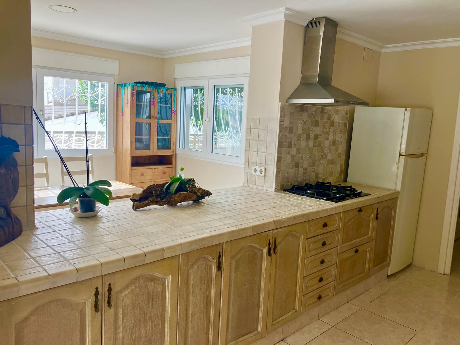 Se alquila, villa en El Romeral con 3 dormitorios y piscina privada - Alquiler a largo plazo