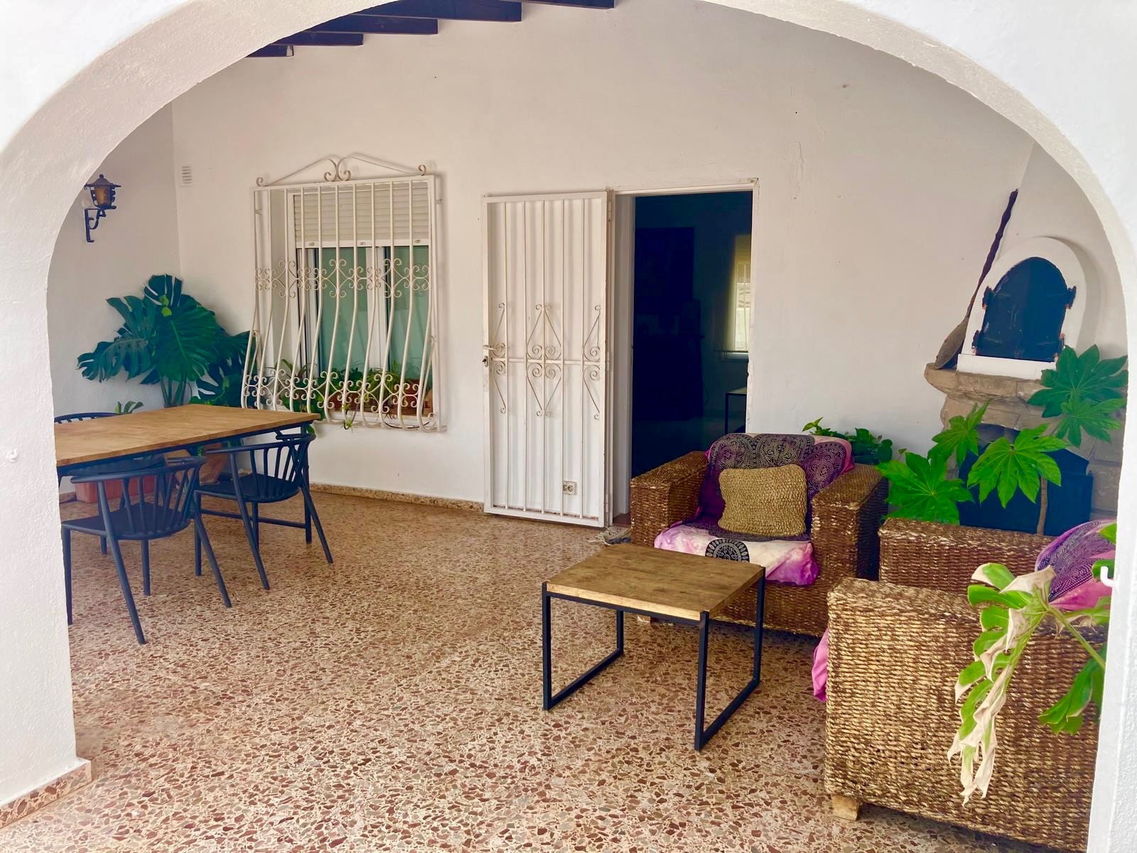 Se alquila, villa en El Romeral con 3 dormitorios y piscina privada - Alquiler a largo plazo