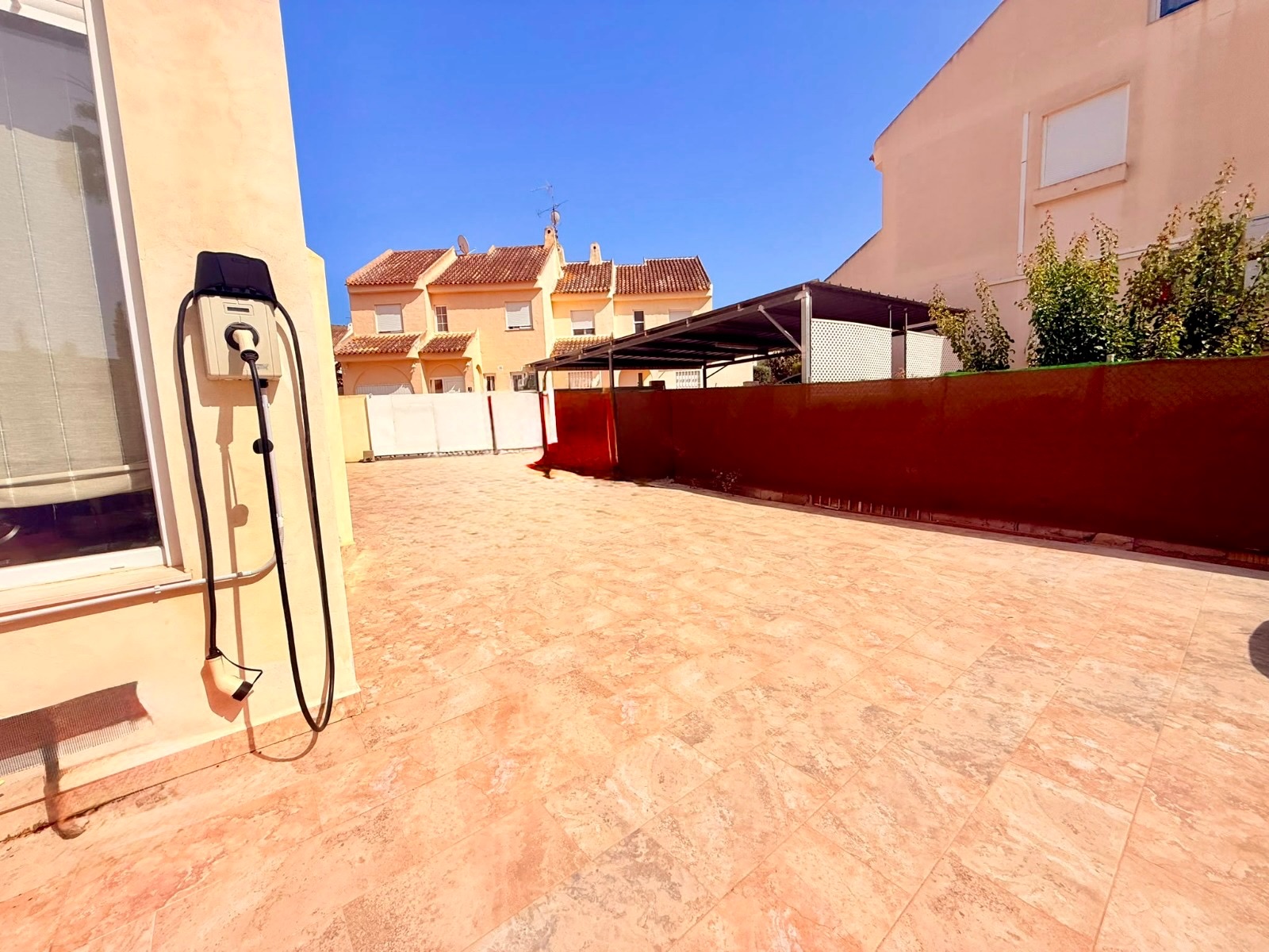 Benidorm, Rincon de Loix - Amplio Bungalow con 6 habitaciones y 4 baños
