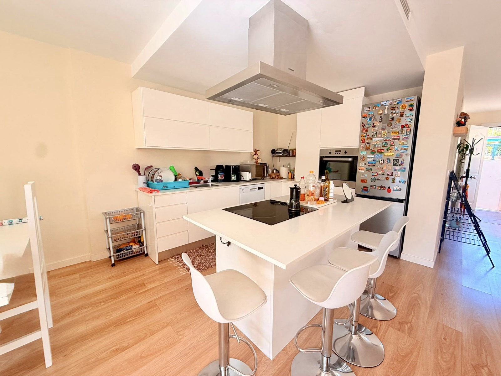 Benidorm, Rincon de Loix - Amplio Bungalow con 6 habitaciones y 4 baños