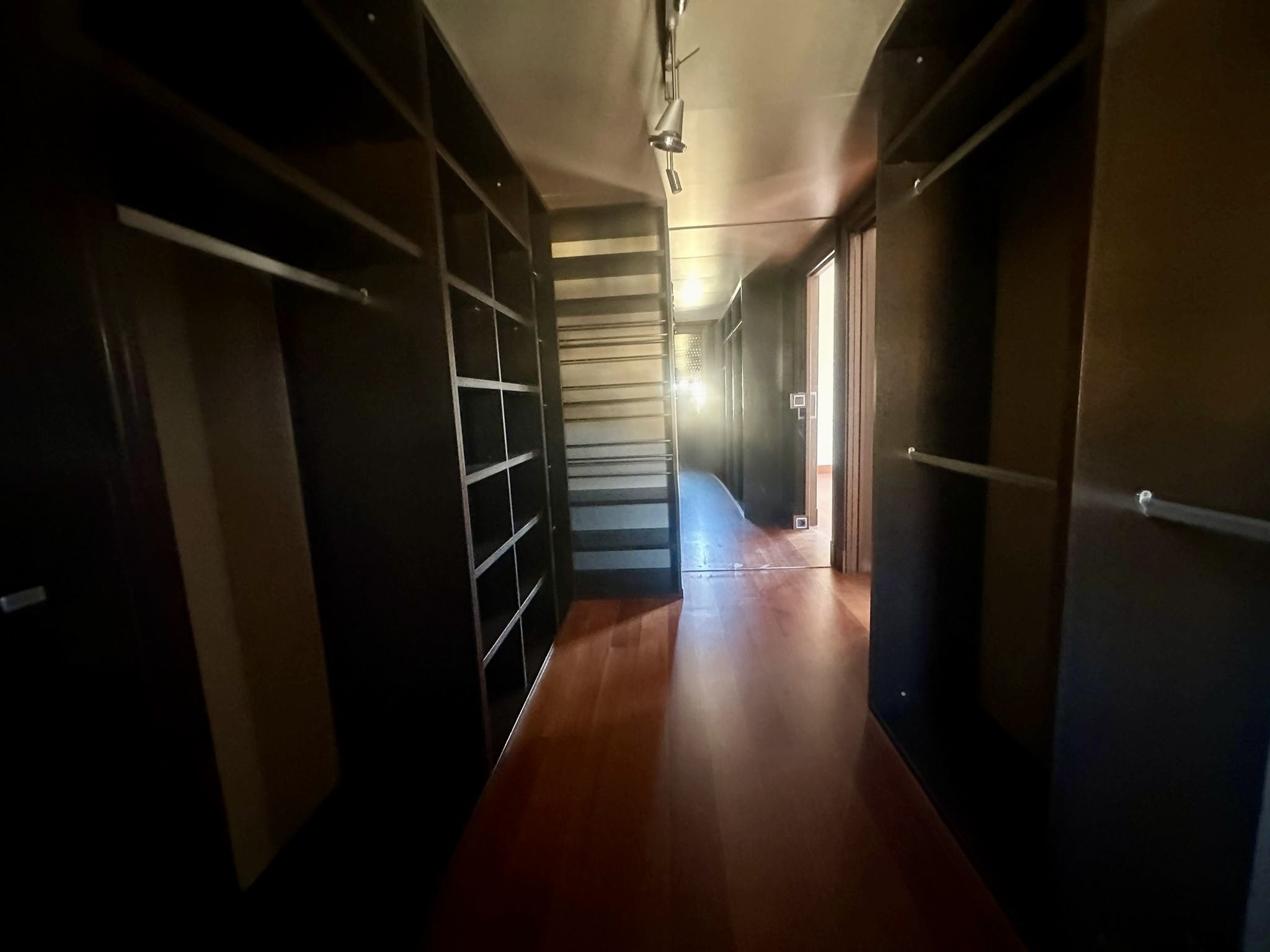 Villa moderna con 5 dormitorios y  piscina climatizada en el Albir