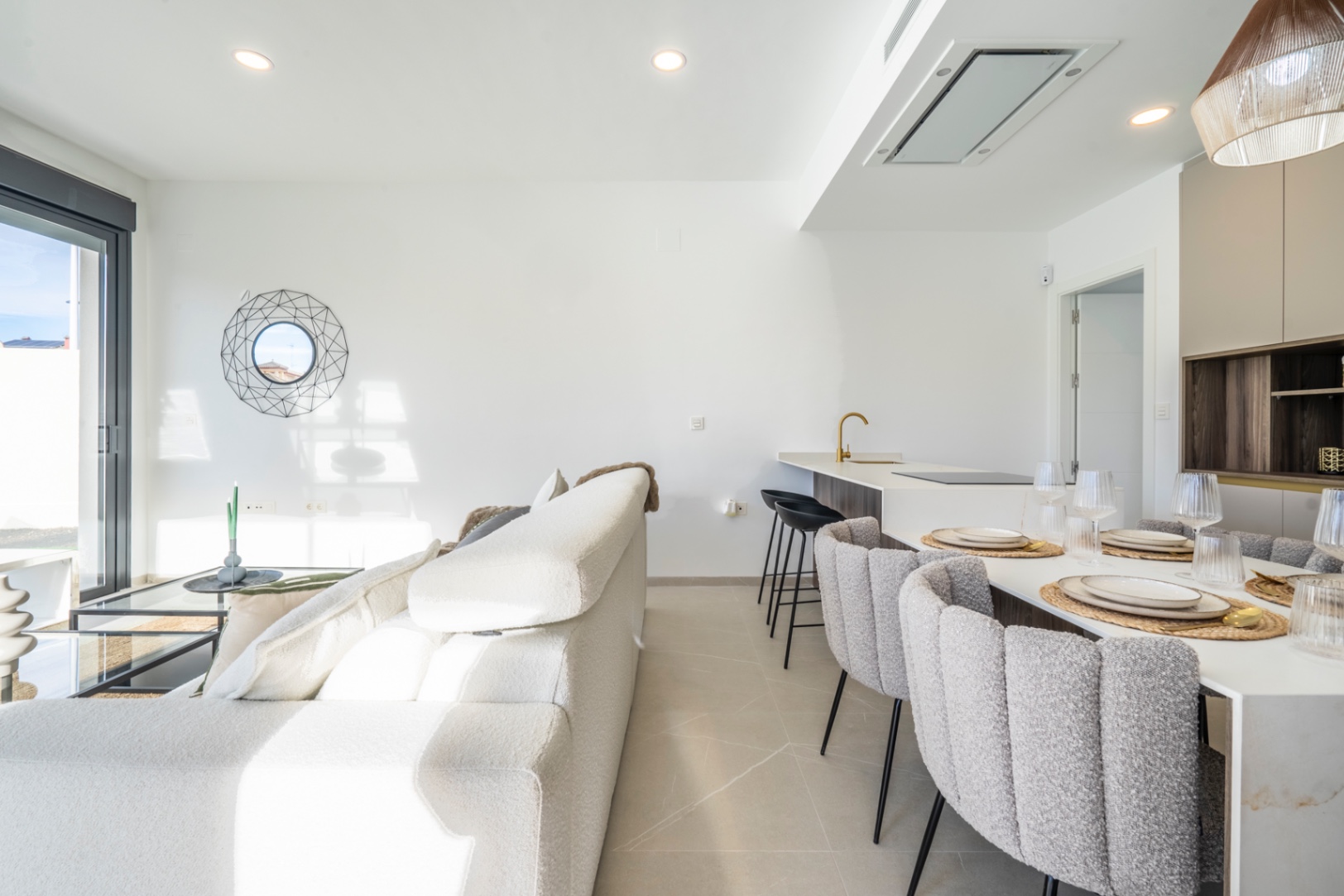 Chalet en venta con 3 dormitorios y piscina en Torre-Pacheco (Murcia)