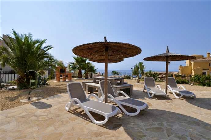 Apartamento en venta de 2 habitaciones en Mascarat, Calpe.