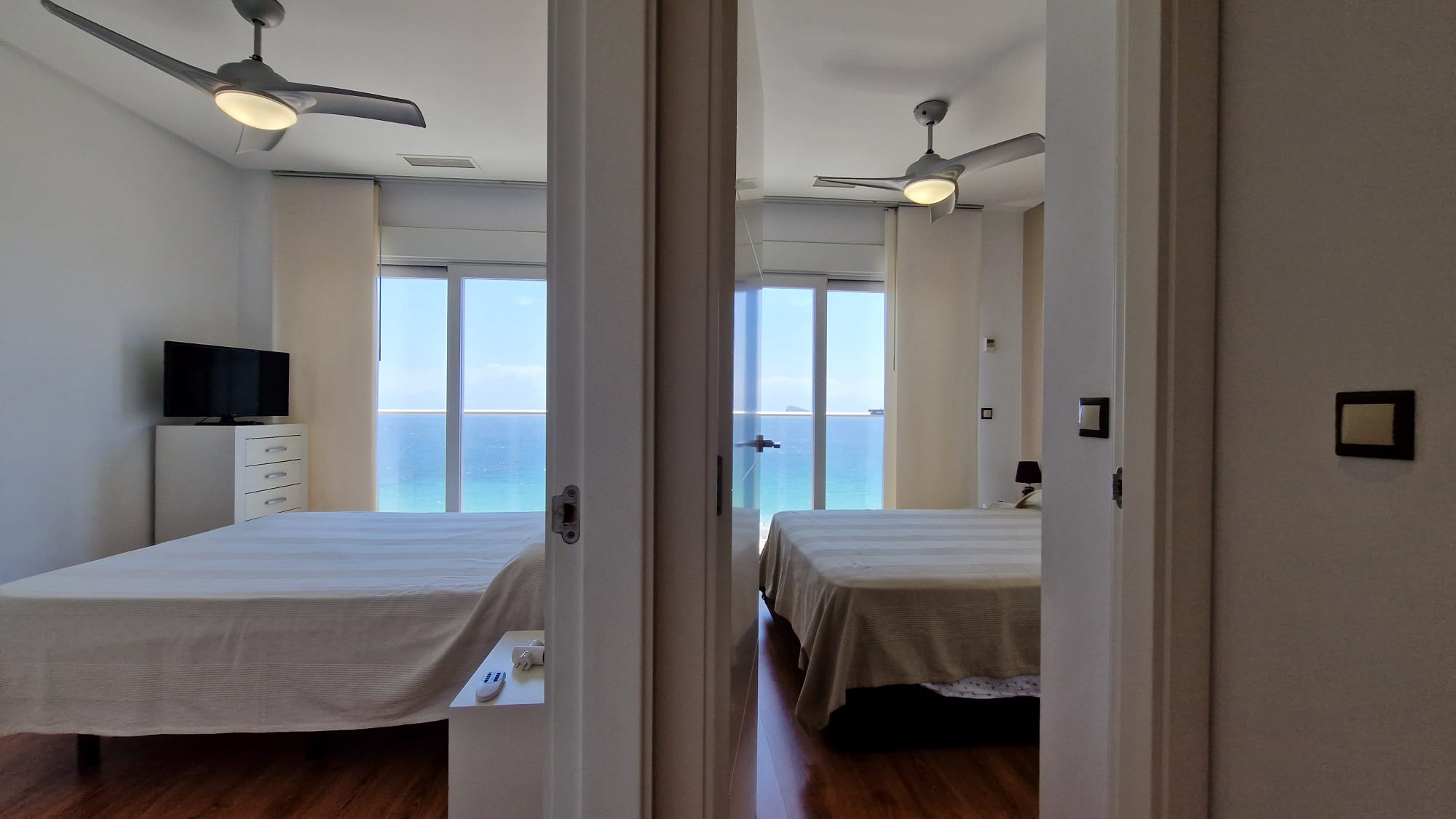 Frontline Beach Apartment Benidorm: Your Ideal Coastal Living Experience