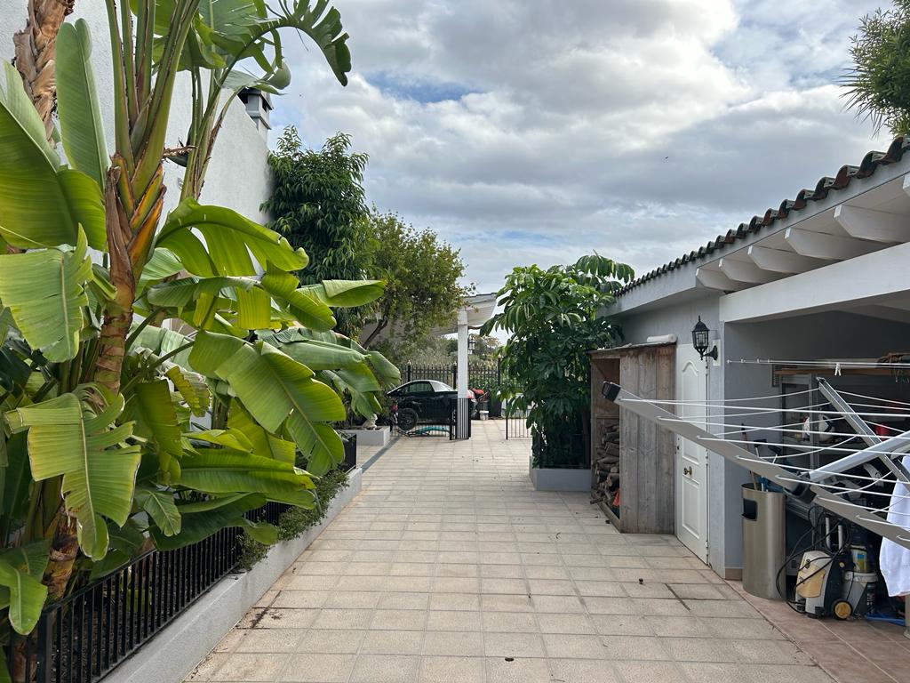 Koselig og frittliggende villa til salgs i Alfaz del Pi