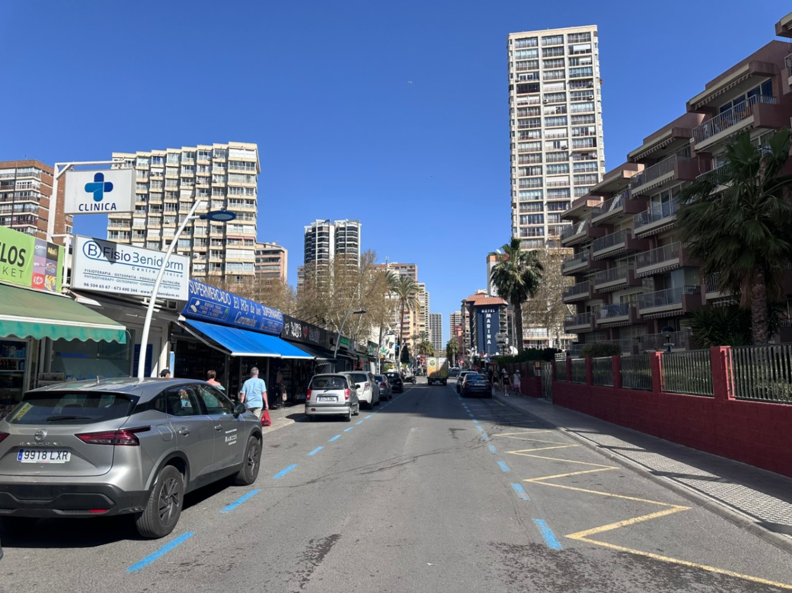 SE ALQUILA LOCAL COMERCIAL EN LA CALLE CUENCA DE BENIDORM