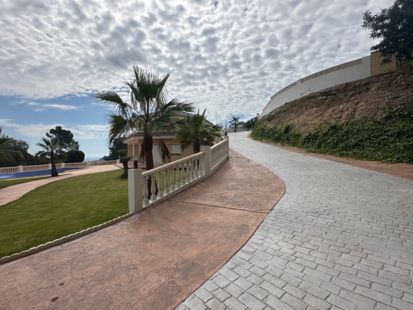 Chalet a estrenar en la Nucia