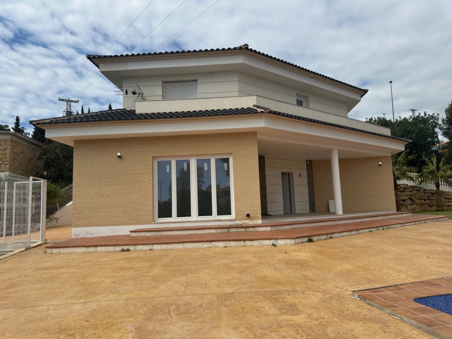 Chalet a estrenar en la Nucia